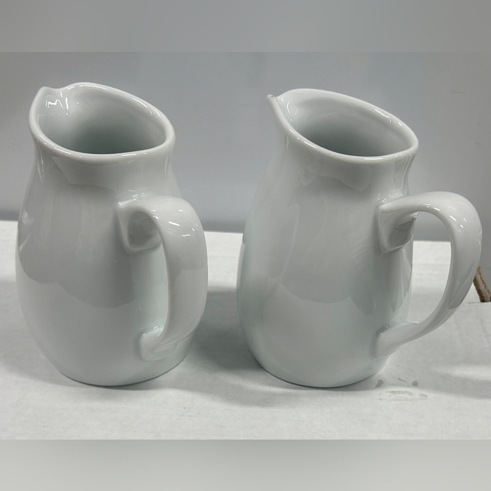 2 Fitz and Floyd Porcelain Creamer Syrup Pitcher White Everyday Juice 5.5” - Picture 2 of 10